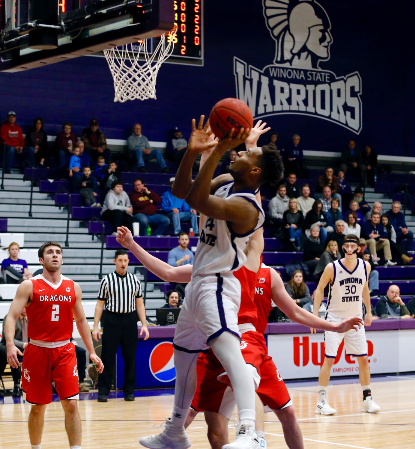 WSU MBB vs MN Moorhead 12
